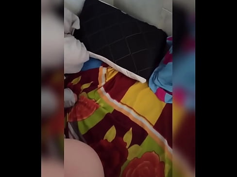 ❤️ Moje spolubydlící zůstává doma sama, protože její manžel jede na dovolenou a já využívám příležitosti, abych ji ošukal a naplnil jí prdelku mlékem. ❤❌ Ruské porno u cs.hdporn24.ru